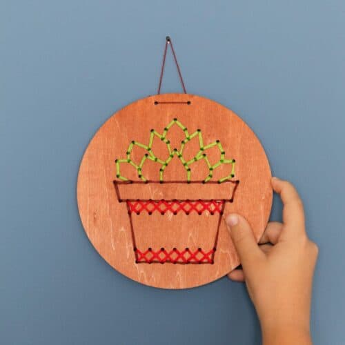 ⁦רקמה על עץ צמחים⁩ – תמונה ⁦8⁩